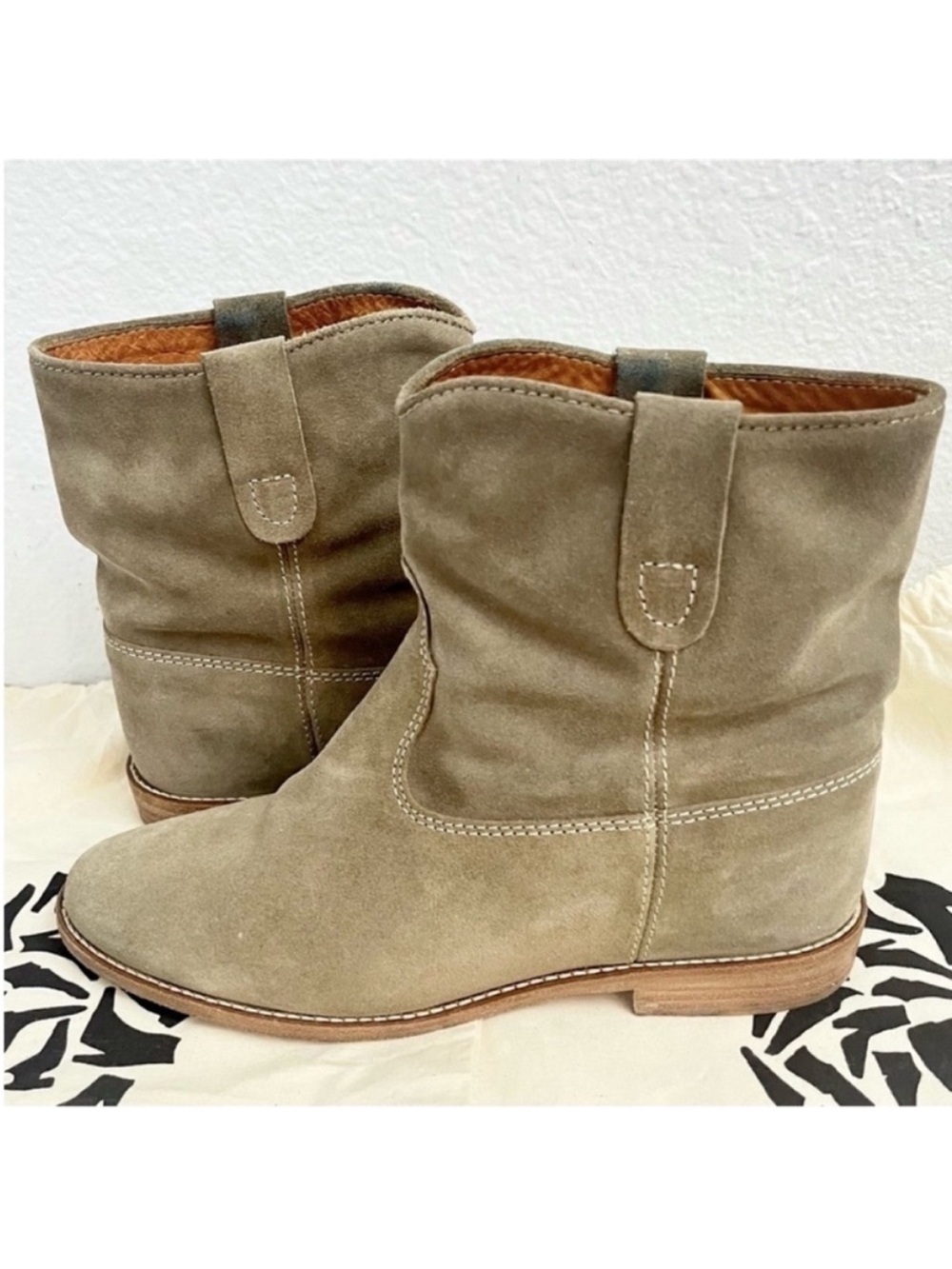 Isabel Marant Etoile Susee Calf
Hidden Wedge Olive Suede Women’s Ankle Boots 39